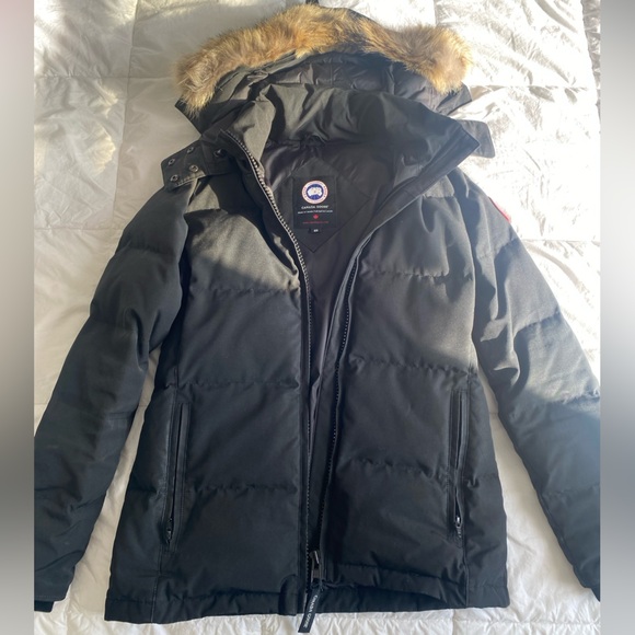 SOLD 🍯 Canada Goose Winter Coat / Jacket, Fur Hood Trim - BLACK - Picture 4 of 12